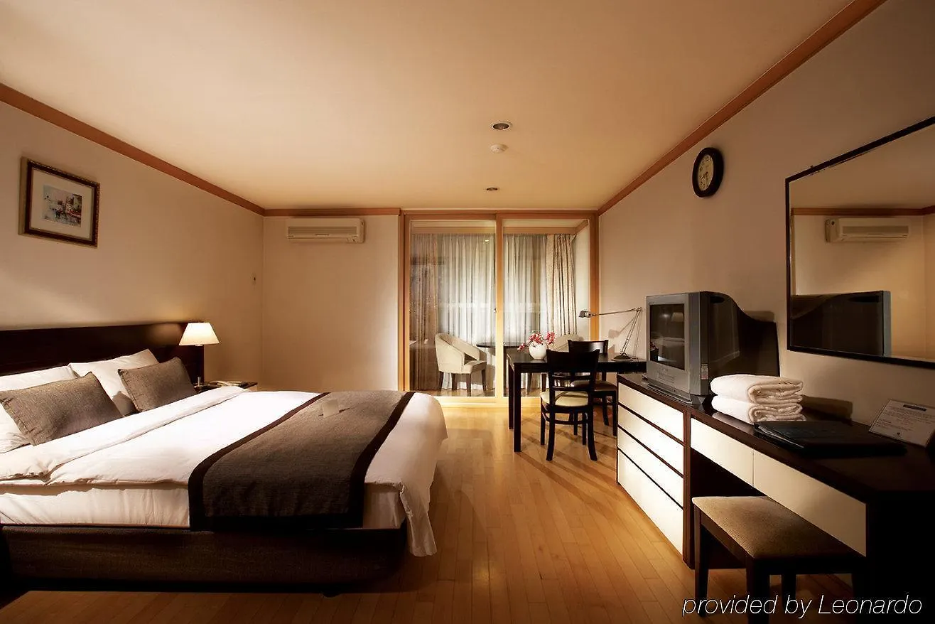 Coatel Chereville Seoul Hotel